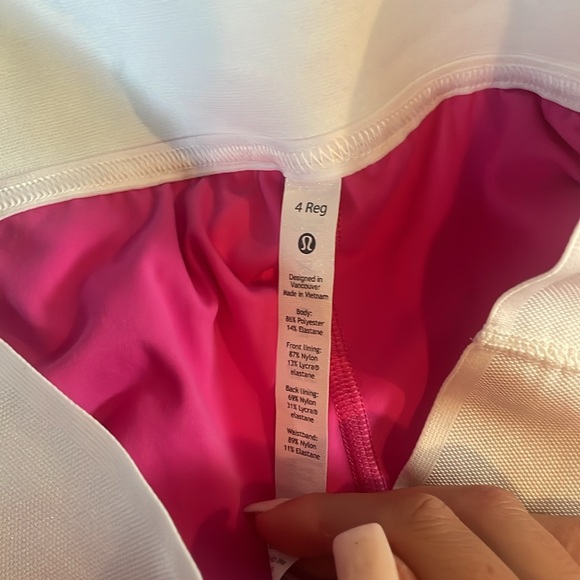 lululemon sonic pink skirt size 4 never worn - Picture 3 of 3